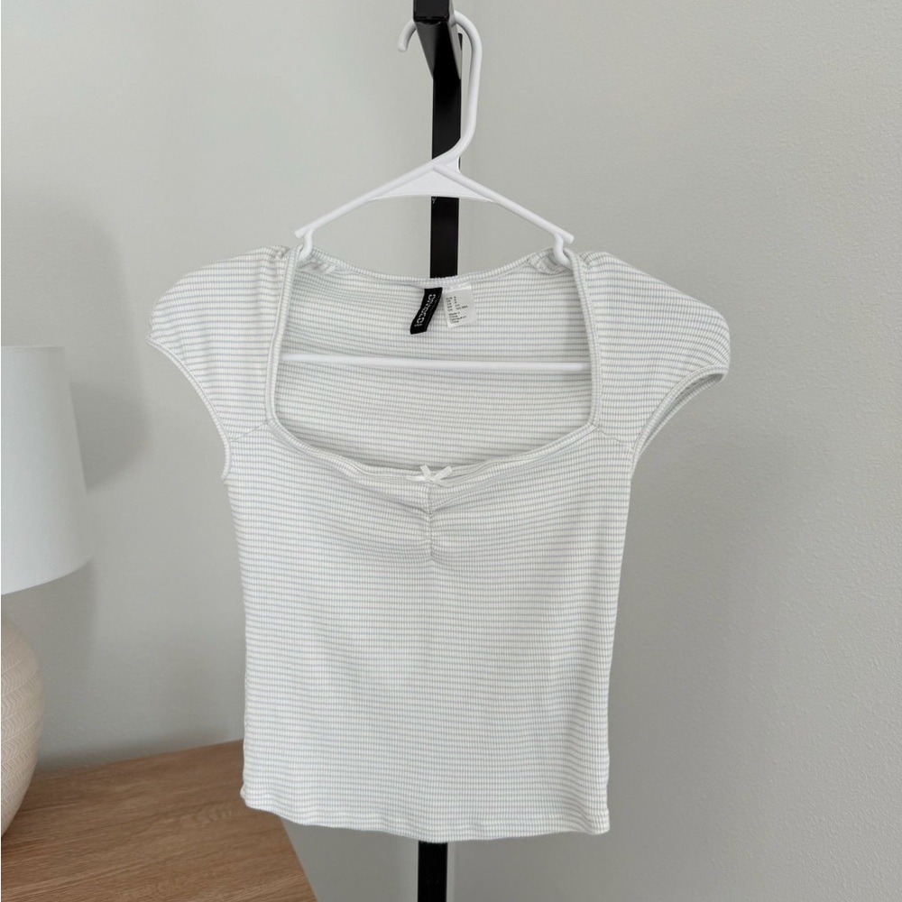 H&M White & Blue Striped Top Size S